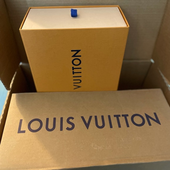 Patent Monogram canvas and patent calf leather - Picture 3 of 6